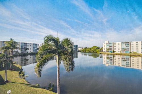 302-131 Se 3rd Ave, Dania Beach, FL, 33004-3749 | Card Image