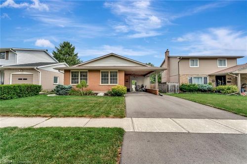 188 Abbott Pl, Woodstock, ON, N4S8J7 | Card Image