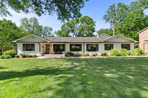 647 Oakley Dr, Nashville, TN, 37220-1952 | Card Image