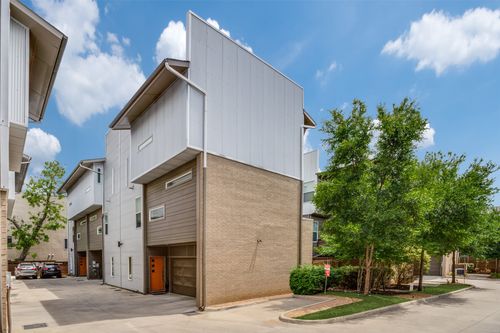 2452 Thatcher Dr, Dallas, TX, 75206-0048 | Card Image