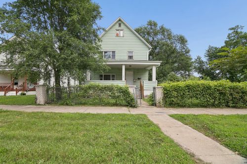 768 N Indiana Ave, Kankakee, IL, 60901-2143 | Card Image
