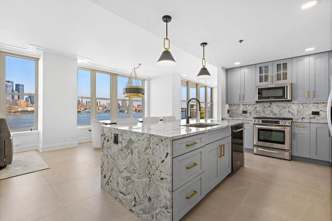 APT-654 - 1125 Maxwell Ln, Condo with 2 bedrooms, 3 bathrooms and null parking in Hoboken NJ | Image 6