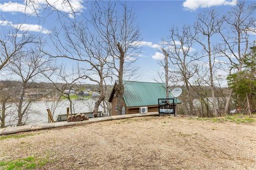 61 N Lakeview Rd, Mapleton, KS, 66754-8100 | Card Image