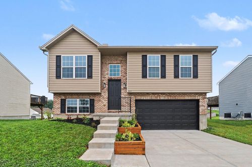 513 Summer Pointe Dr, Walton, KY, 41094-7531 | Card Image