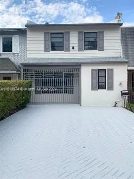 68th St, Hialeah, FL 33014