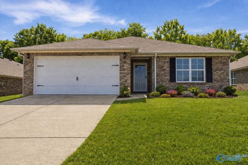 106 Jerrie Lynn Blvd, Meridianville, AL, 35759-3800 | Card Image