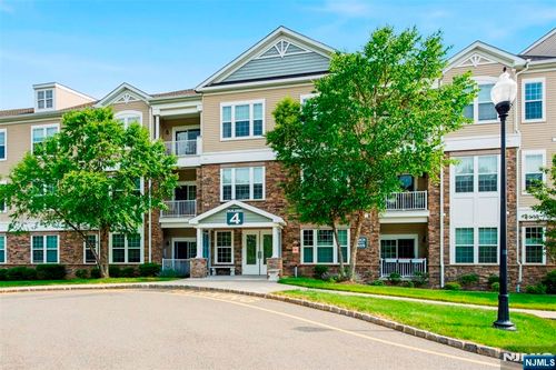 4206 Hoover Ln, Wharton, NJ, 07885-4213 | Card Image