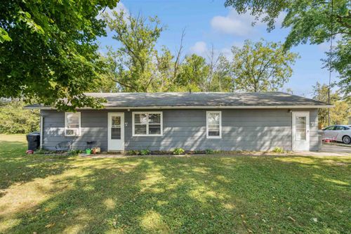 a-411 Maple St, Janesville, IA, 50647-1014 | Card Image