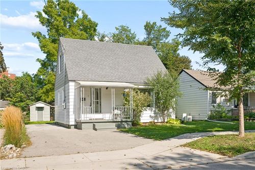 40 Perth Rd, Kitchener, ON, N2M3G5 | Card Image