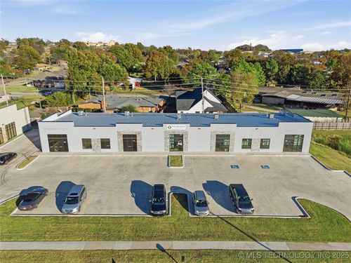 1071 N Birch Ave, Broken Arrow, OK, 74012-2692 | Card Image