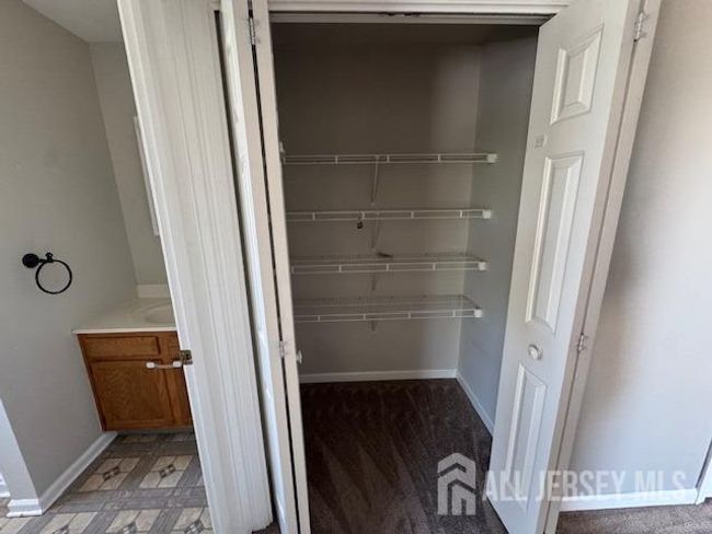 74 W 2 Nd St, Condo with 3 bedrooms, 2 bathrooms and null parking in Bound Brook NJ | Image 6