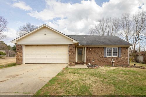 1214 Ridge Dr, Killen, AL, 35645-8028 | Card Image