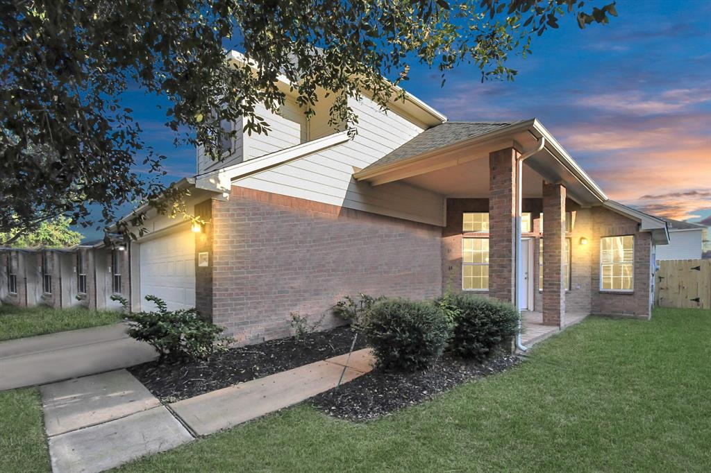 Lakota Dr, Katy, TX 77449