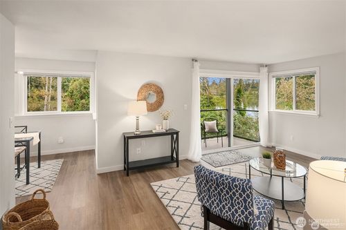 unit-236-19428 Aurora Ave N, Shoreline, WA, 98133-3951 | Card Image
