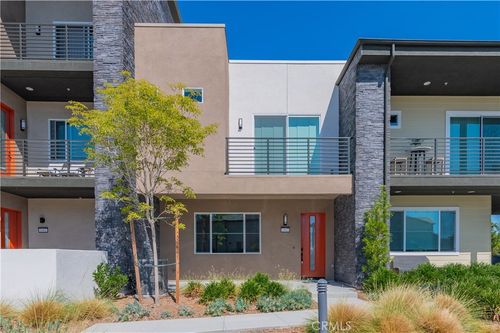 1083 Cadence, Irvine, CA, 92618-1484 | Card Image