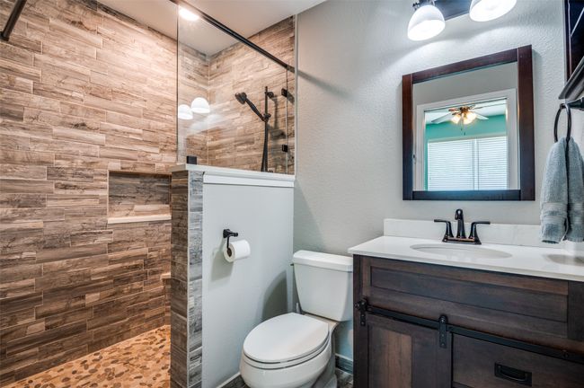 Walk in shower | Image 21