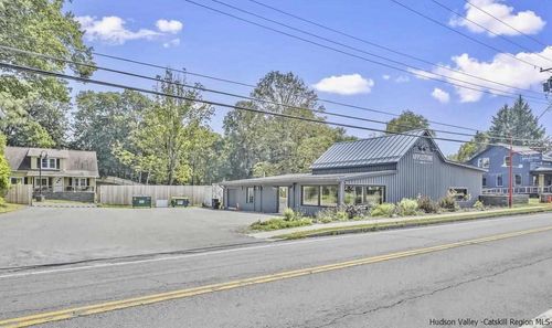 36033611 Main St, Stone Ridge, NY, 12484 | Card Image