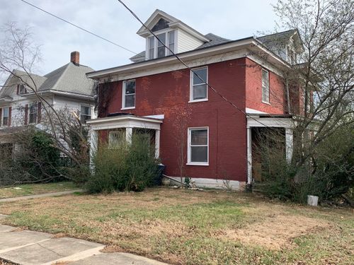 1338 Clarke Ave Sw, Roanoke, VA, 24016-4902 | Card Image