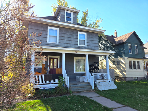 612 Jones St, Eveleth, MN, 55734-1631 | Card Image