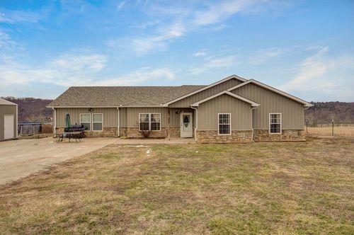 3030 Horsecreek Rd, Galena, MO, 65656-8683 | Card Image