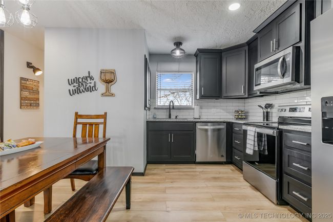 4908 Hickory Hill Dr, House other with 2 bedrooms, 2 bathrooms and null parking in Sulphur OK | Image 4