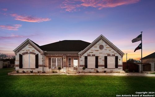 123 Cattle Dr, Castroville, TX, 78009-6006 | Card Image