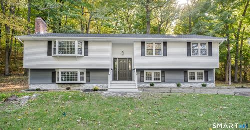555 Simsbury Road, Bloomfield, CT, 06002 | Card Image