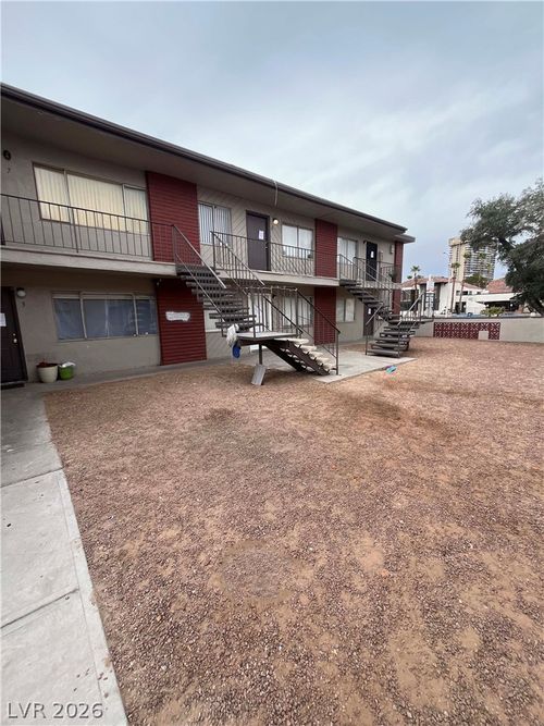5-1075 E Desert Inn Rd, Las Vegas, NV, 89109-2891 | Card Image