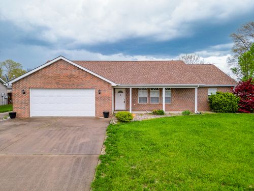 1401 Posey St, Marion, IL, 62959-6367 | Card Image