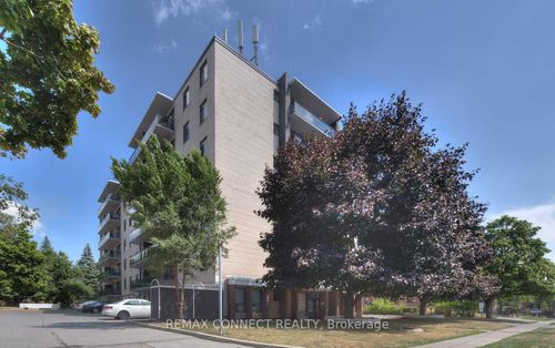 206-825 Kennedy Rd, Scarborough, ON, M1K2E6 | Card Image