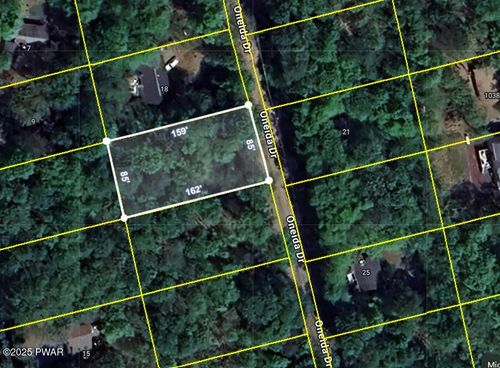 20 Oneida Dr, Gouldsboro, PA, 18424-9170 | Card Image