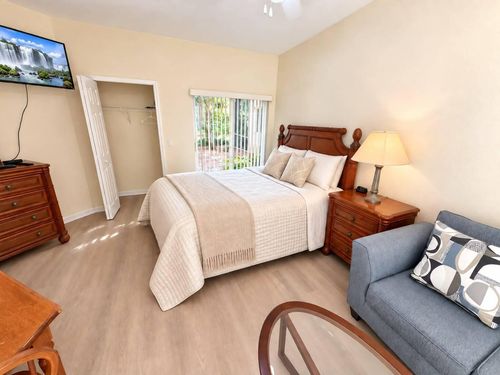 b-8319 Mulligan Cir, Port St Lucie, FL, 34986-3281 | Card Image