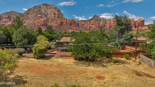 --10 Yucca Dr, Sedona, AZ, 86336-3253 | Card Image