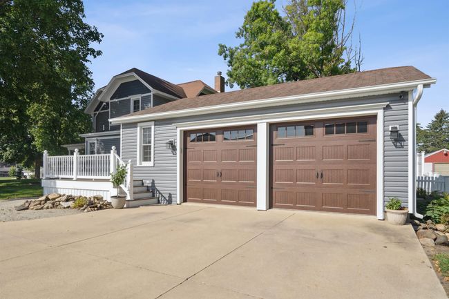 806 E Main St, Home with 4 bedrooms, 2 bathrooms and null parking in New Hampton IA | Image 5