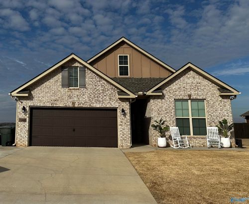 17461 Fieldway Cir, Harvest, AL, 35749-3715 | Card Image