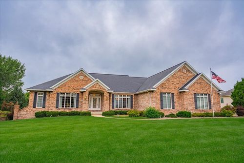 1824 Chadsworth Drive, SUN PRAIRIE, WI, 53590 | Card Image