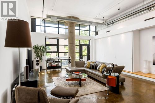 306-90 Sumach Street W, Toronto (Regent Park), ON, M5A4R4 | Card Image