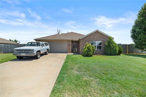 331 Violet St, Centerton, AR, 72719-7941 | Card Image