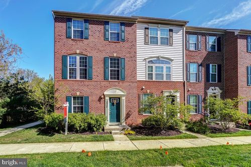 3925 Broadheath Cir, Burtonsville, MD, 20866-3118 | Card Image