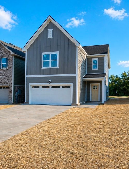 557 Twyla Dr, Lebanon, TN, 37087 | Card Image