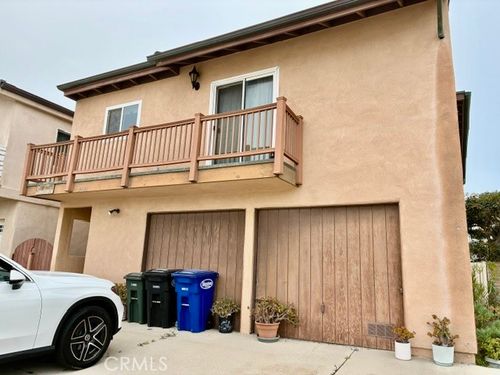 4045 Sunset Ln, Oxnard, CA, 93035-3950 | Card Image