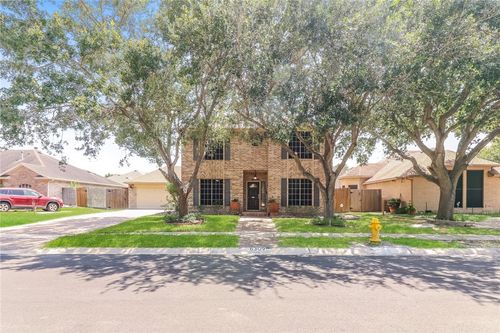 6309 Saint Denis St, Corpus Christi, TX, 78414-6102 | Card Image