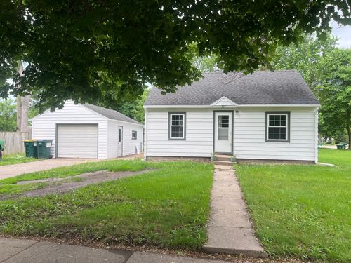 327 N Gilman Ave, Litchfield, MN, 55355-2331 | Card Image