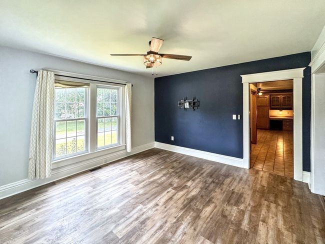 1204 W Reynolds St, House other with 3 bedrooms, 2 bathrooms and 6 parking in Pontiac IL | Image 6