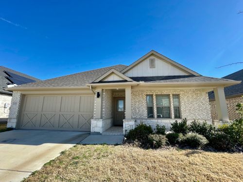 113 Arrow Wood Rd, Waxahachie, TX, 75165-1950 | Card Image