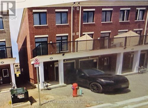 14 Baker Hill Boulevard, Whitchurch-Stouffville (Stouffville), ON, L4A4W8 | Card Image