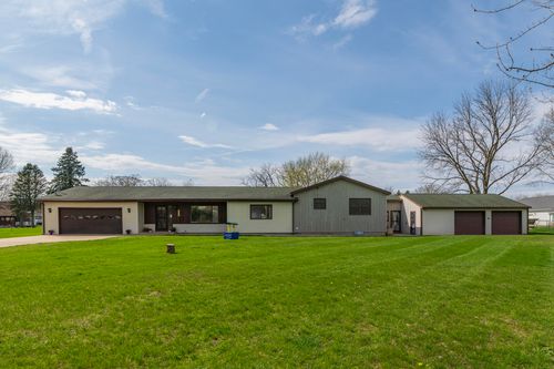 46144 Lakeview Dr, Decatur, MI, 49045-9223 | Card Image