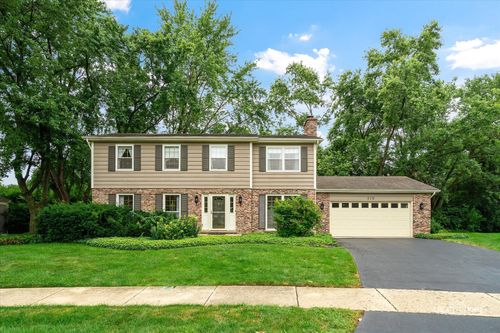519 Hamilton Dr, Wheaton, IL, 60189-7323 | Card Image
