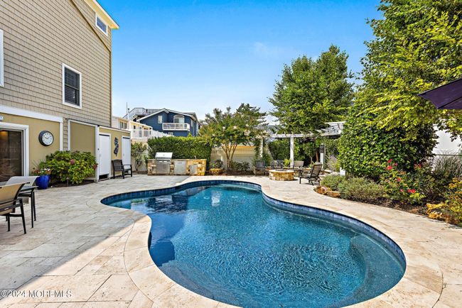 27 17 Th St, House other with 5 bedrooms, 5 bathrooms and null parking in Surf City NJ | Image 87