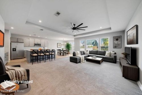 334 Bridlewood Dr, Shepherdsville, KY, 40165-5639 | Card Image